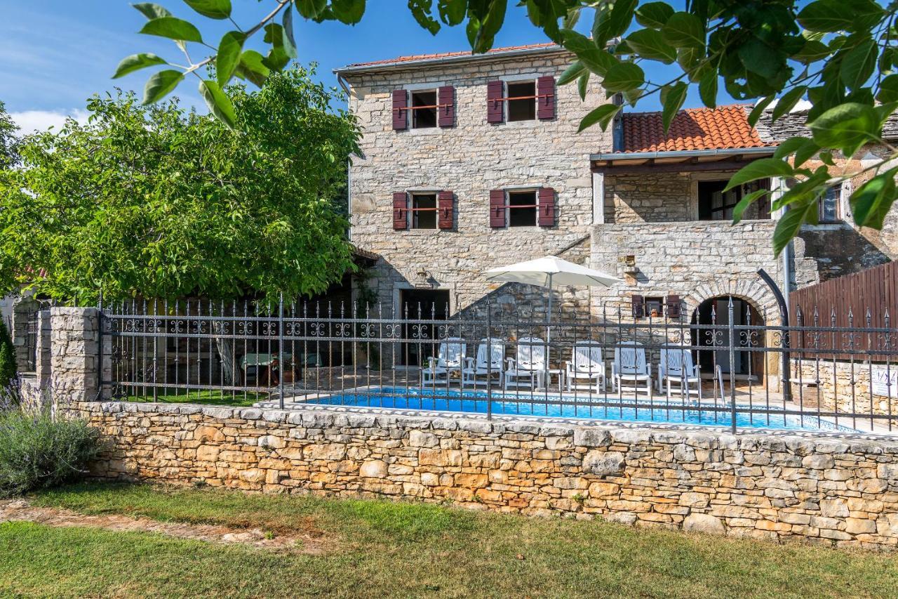 Villa Maria Oprtalj Exterior foto