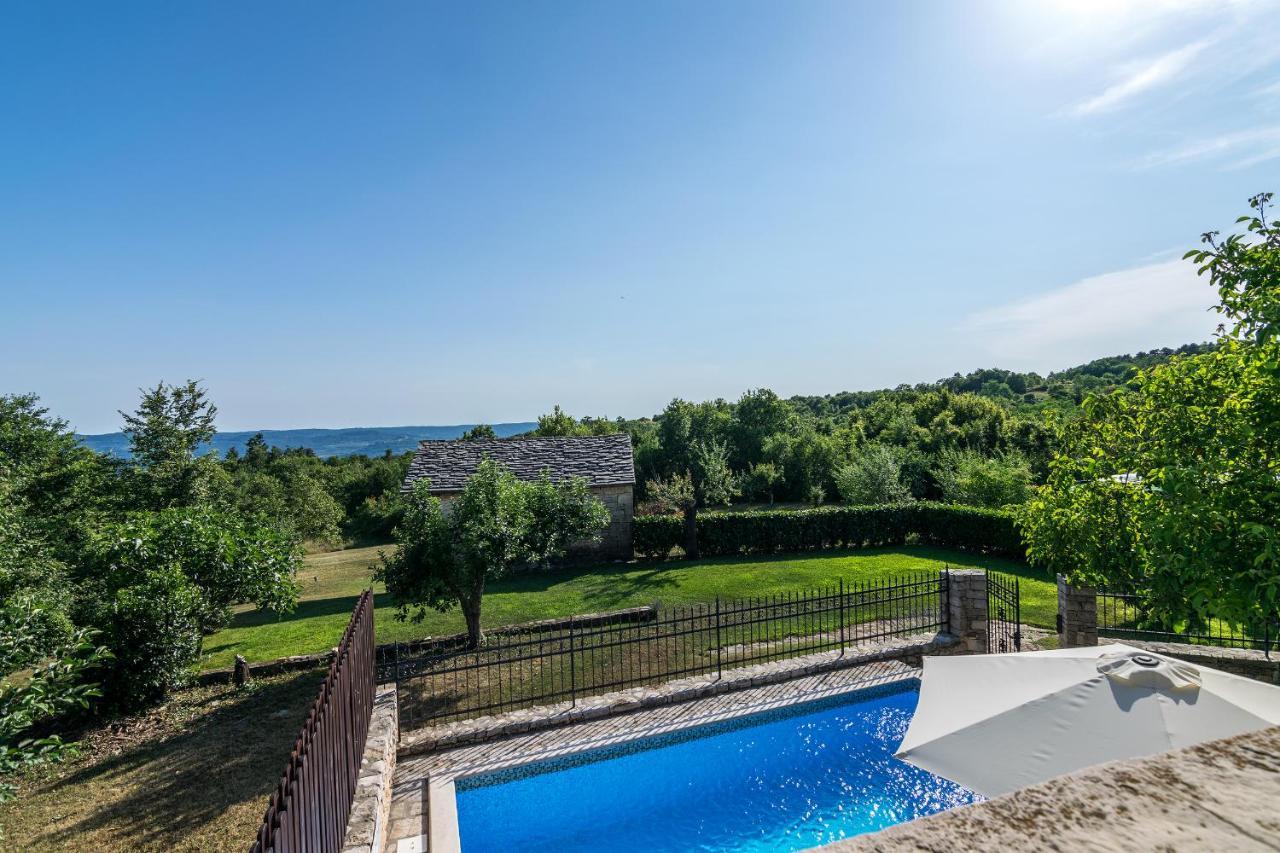 Villa Maria Oprtalj Exterior foto